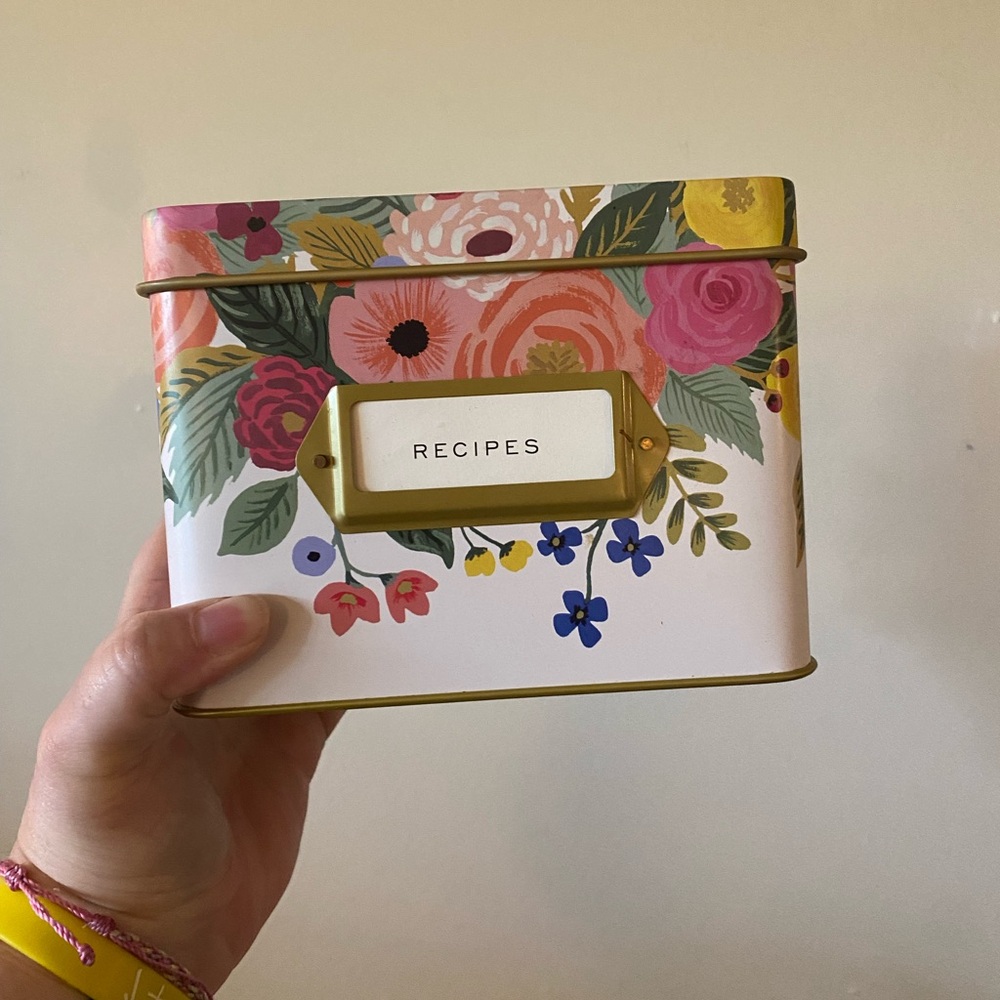 Rifle Paper Co. Recipe Card Tin with Recipe Cards